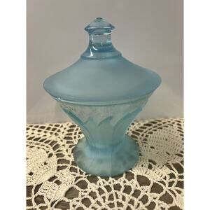 Viking Light Blue Frosted Satin Glass Epic Leaf Candy Dish‎ Original Label